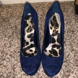 Jessica Simpson peep toe pumps